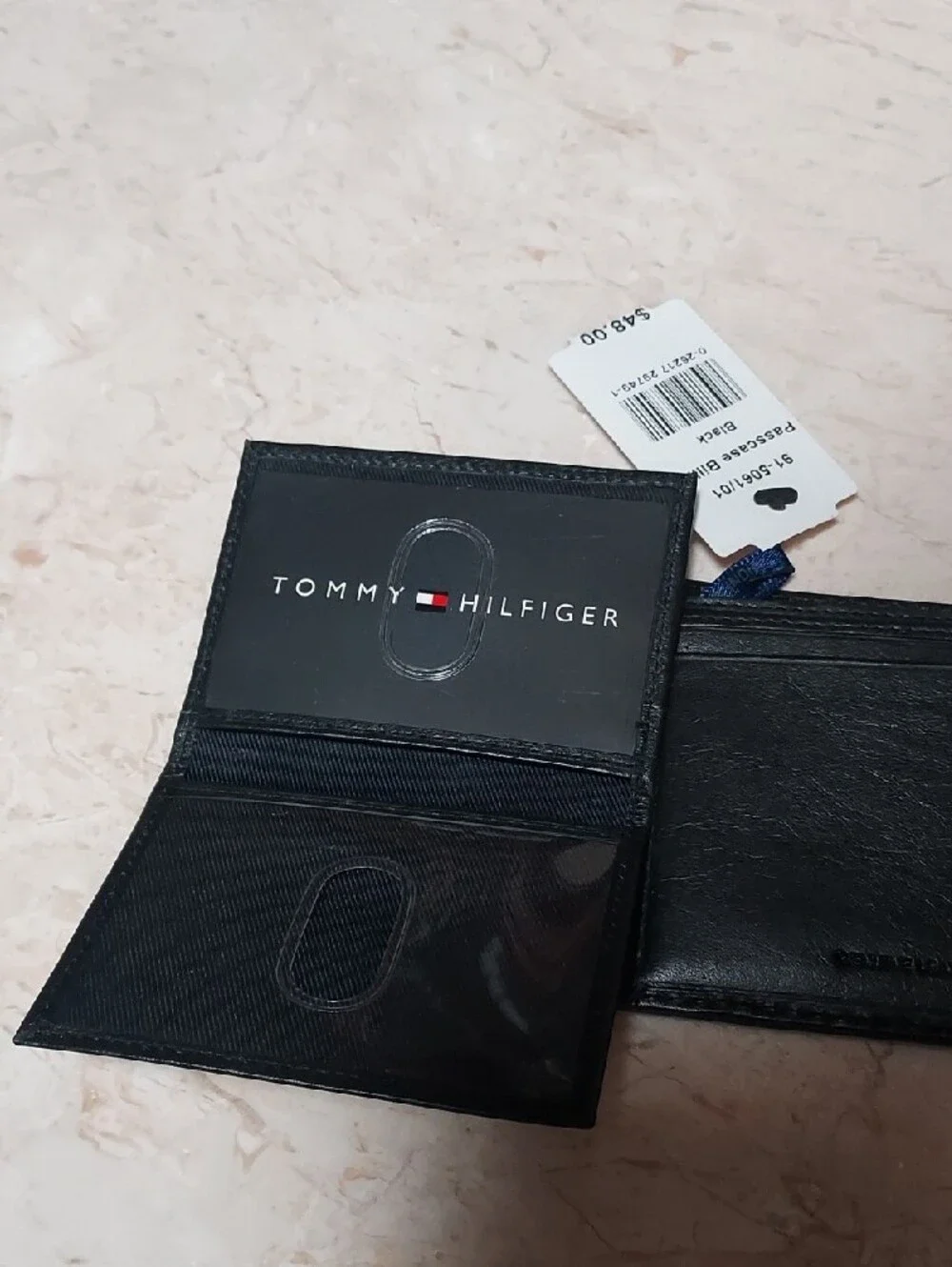 Tommy Hilfiger Black Leather Men's Passcase & Valet Wallet